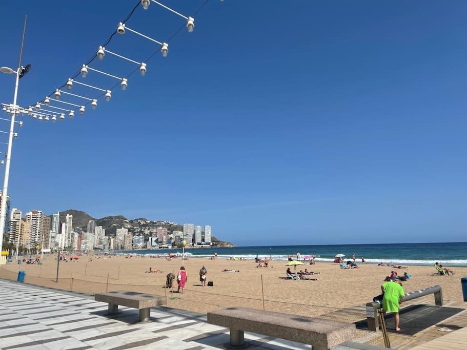 Inmejorable Ubicacion,70M Playa 70M Pueblo Διαμέρισμα Μπένιντορμ Εξωτερικό φωτογραφία